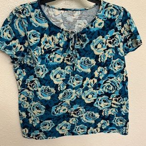 Blue floral tee